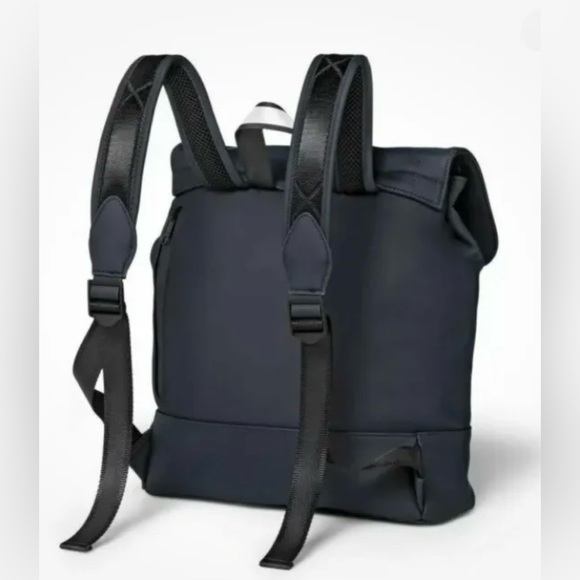 Hunter Target Backpack Medium Navy 20th Anniversary - Picture 9 of 11